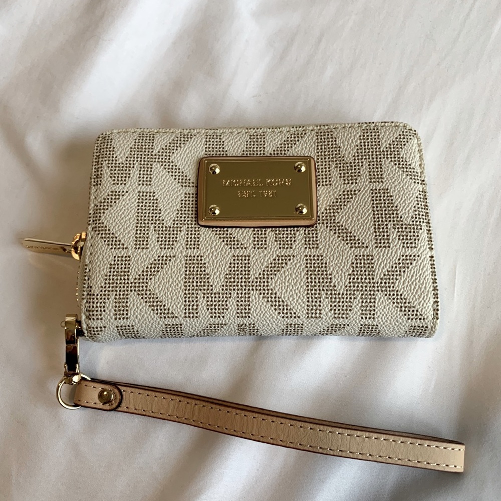 Cream Michael Kors logo wristlet